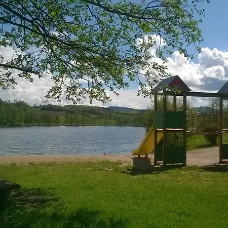 Les De L Etang :studio A 20 Mn De Gerardmer アパート *