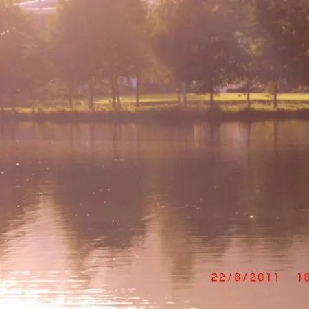 Les De L Etang :studio A 20 Mn De Gerardmer アパート *